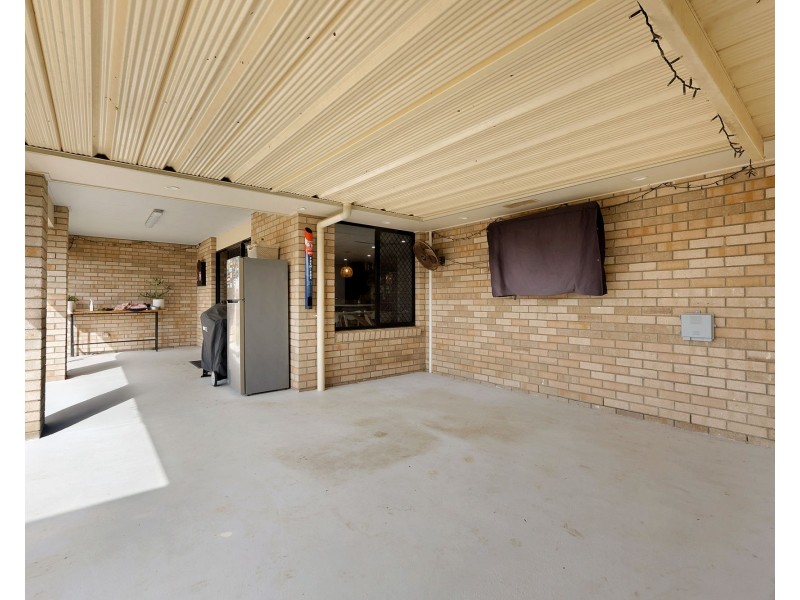 4 Elizabeth Street, Mirani QLD 4754