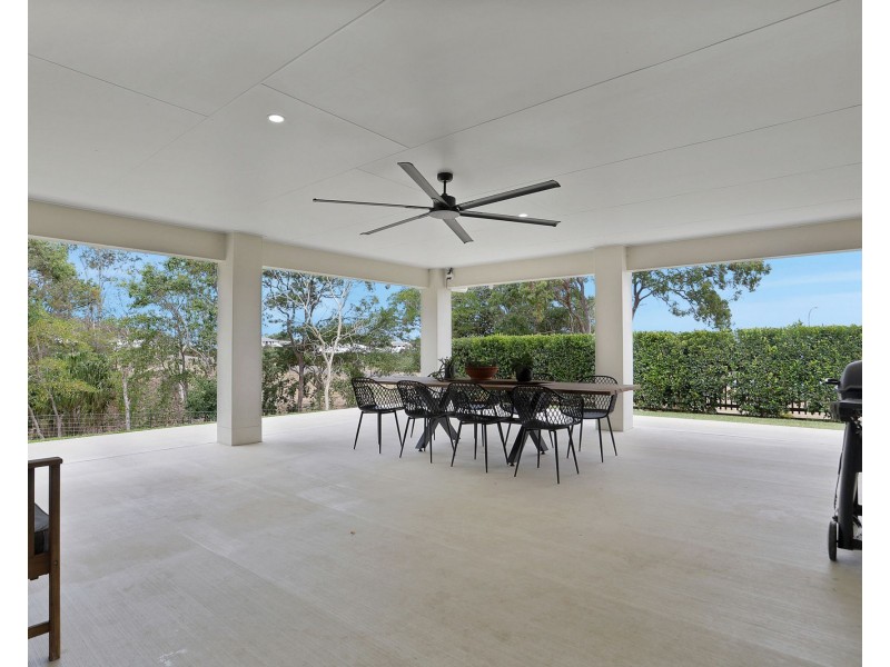 2 Sugarland Court, Alligator Creek QLD 4740