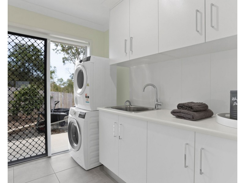 2 Sugarland Court, Alligator Creek QLD 4740