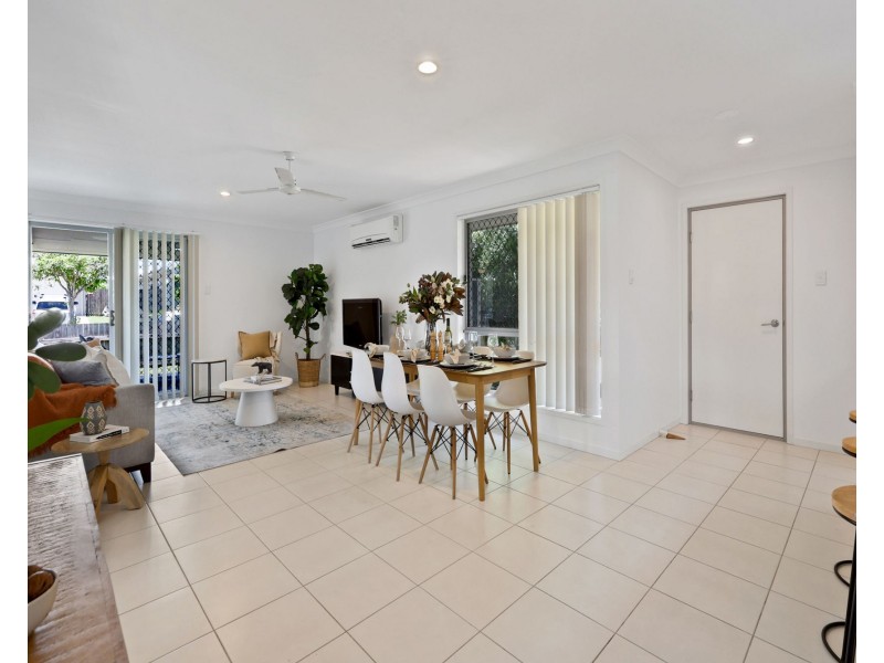 32 Montgomery Street, Rural View QLD 4740