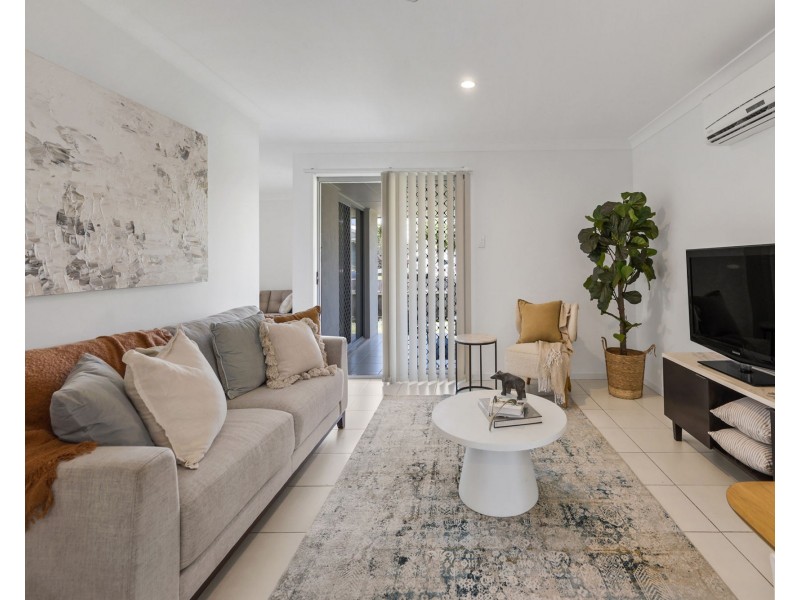 32 Montgomery Street, Rural View QLD 4740