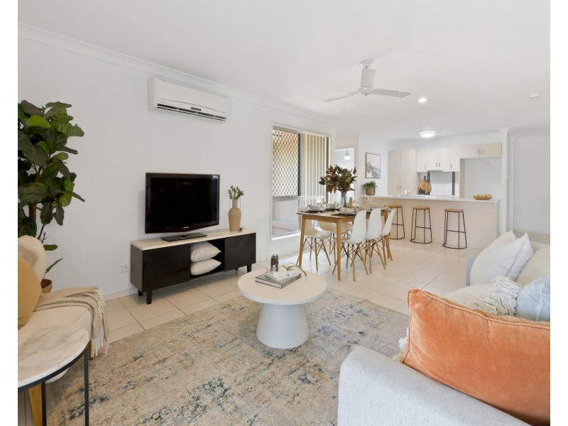 32 Montgomery Street, Rural View QLD 4740