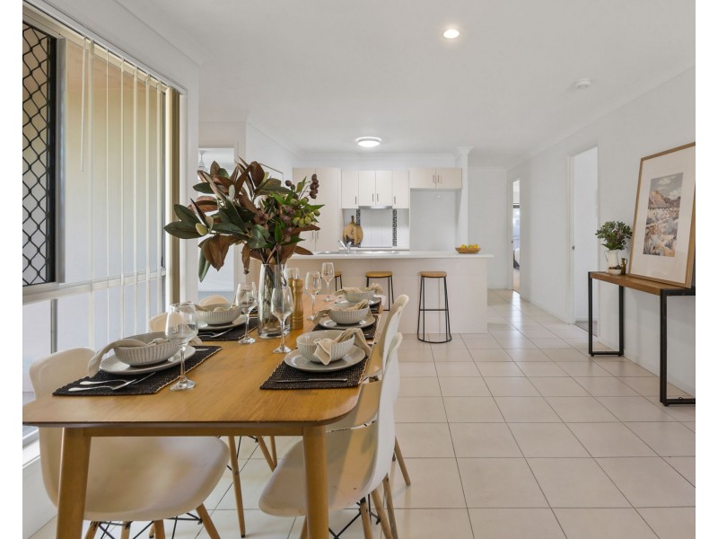 32 Montgomery Street, Rural View QLD 4740