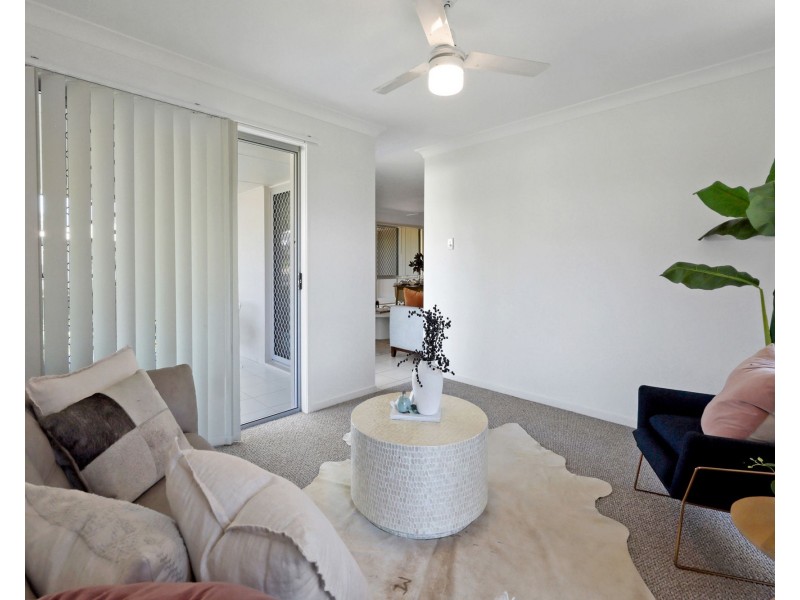 32 Montgomery Street, Rural View QLD 4740