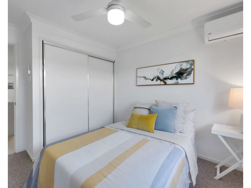 32 Montgomery Street, Rural View QLD 4740