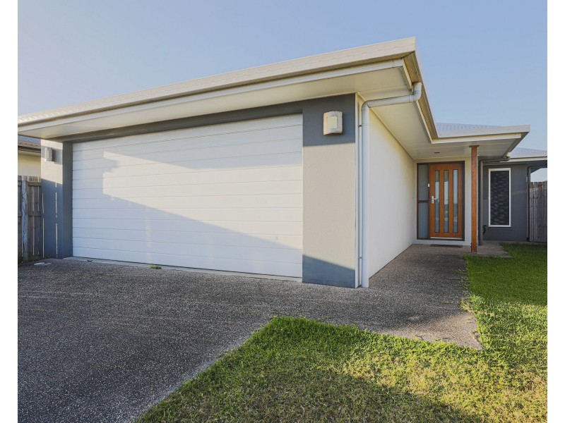 37 Hastings Street, Ooralea QLD 4740