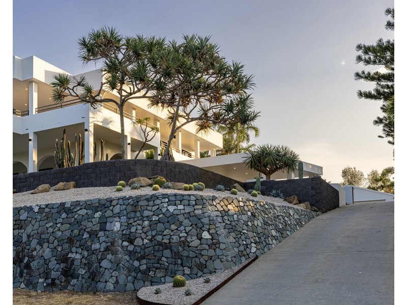 35 Plover Street, Slade Point QLD 4740