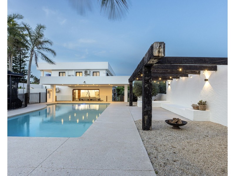 35 Plover Street, Slade Point QLD 4740