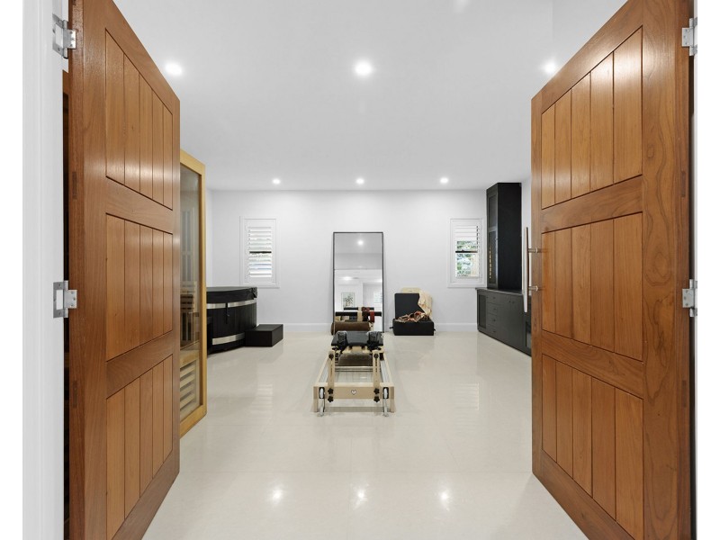 35 Plover Street, Slade Point QLD 4740