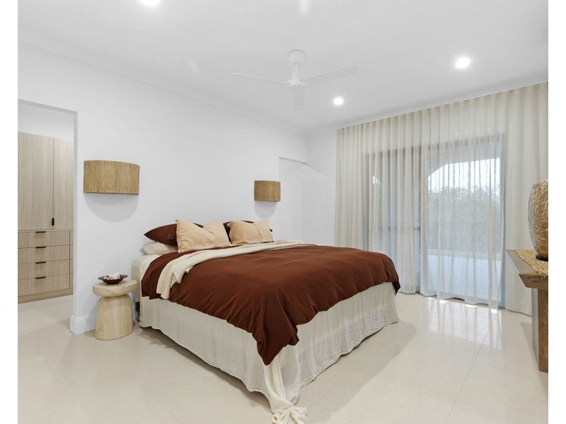35 Plover Street, Slade Point QLD 4740