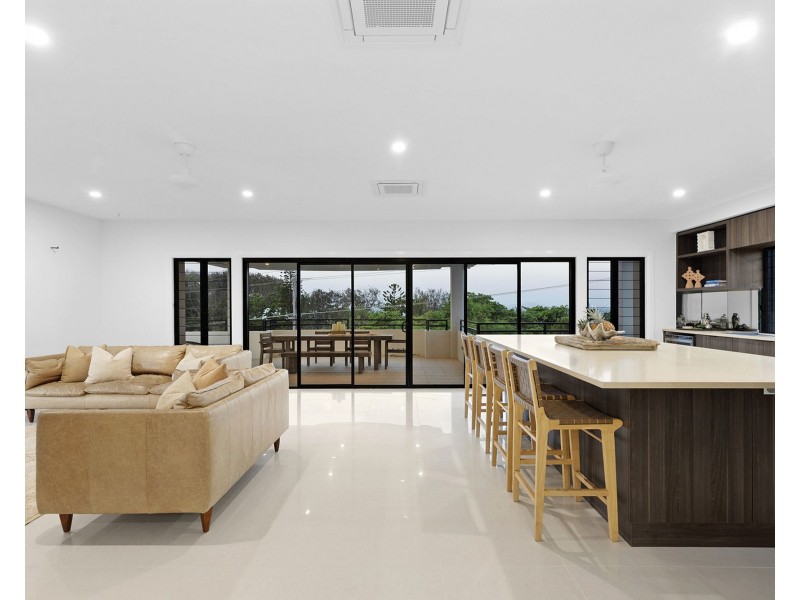 35 Plover Street, Slade Point QLD 4740