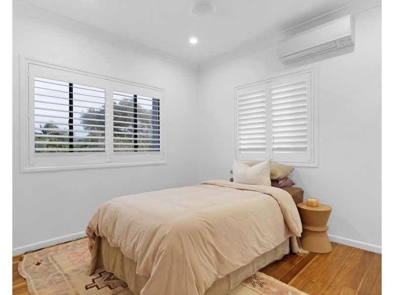 35 Plover Street, Slade Point QLD 4740
