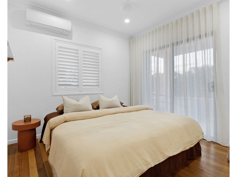 35 Plover Street, Slade Point QLD 4740