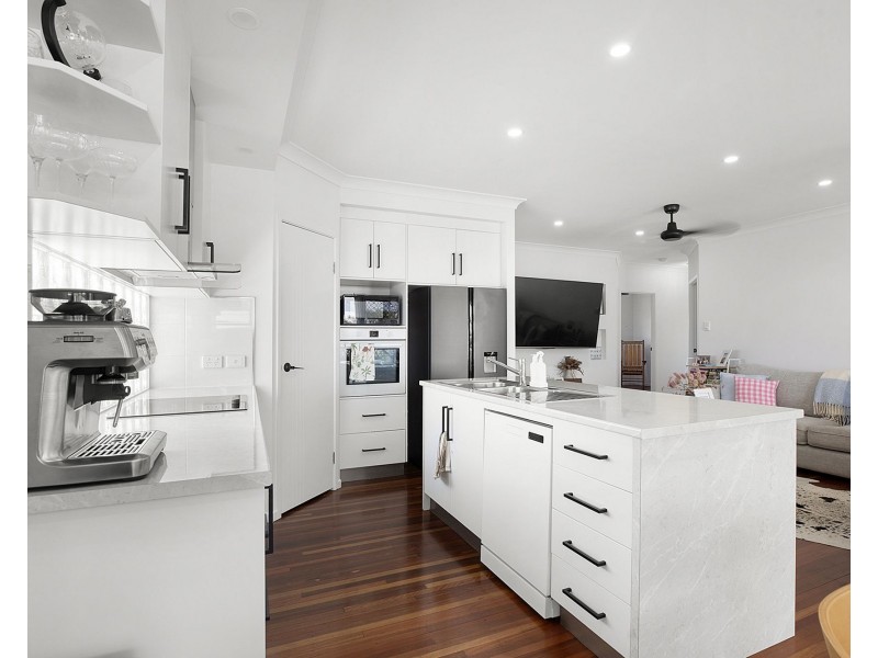 2 MacKenzie Street, West Mackay QLD 4740
