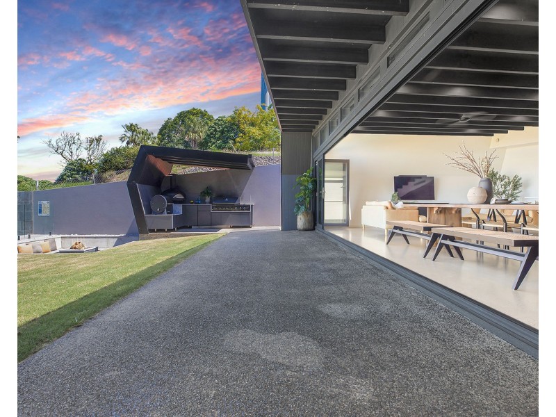 22 Florence Street, Eimeo QLD 4740