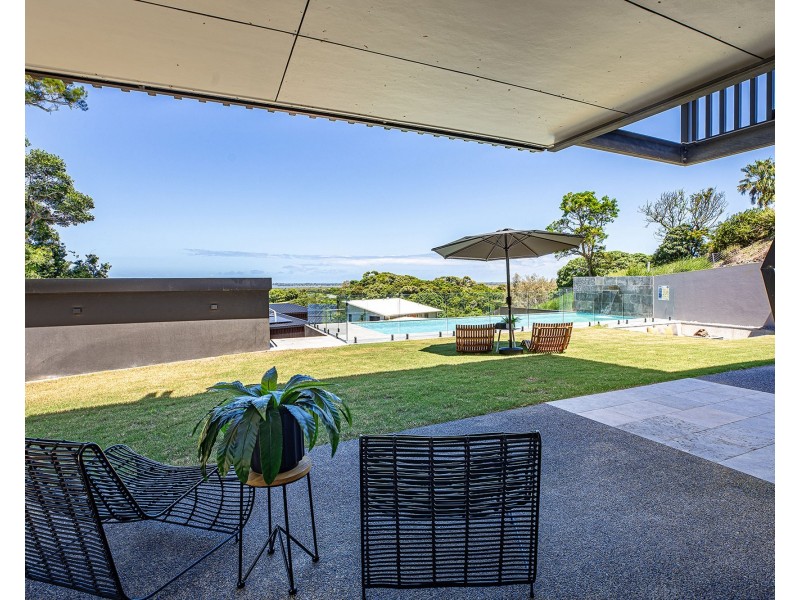 22 Florence Street, Eimeo QLD 4740