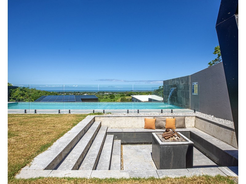 22 Florence Street, Eimeo QLD 4740