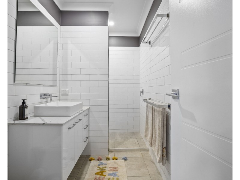 39 Bannister Street, South Mackay QLD 4740