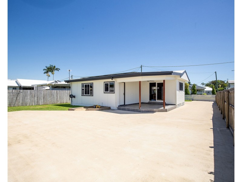 39 Bannister Street, South Mackay QLD 4740