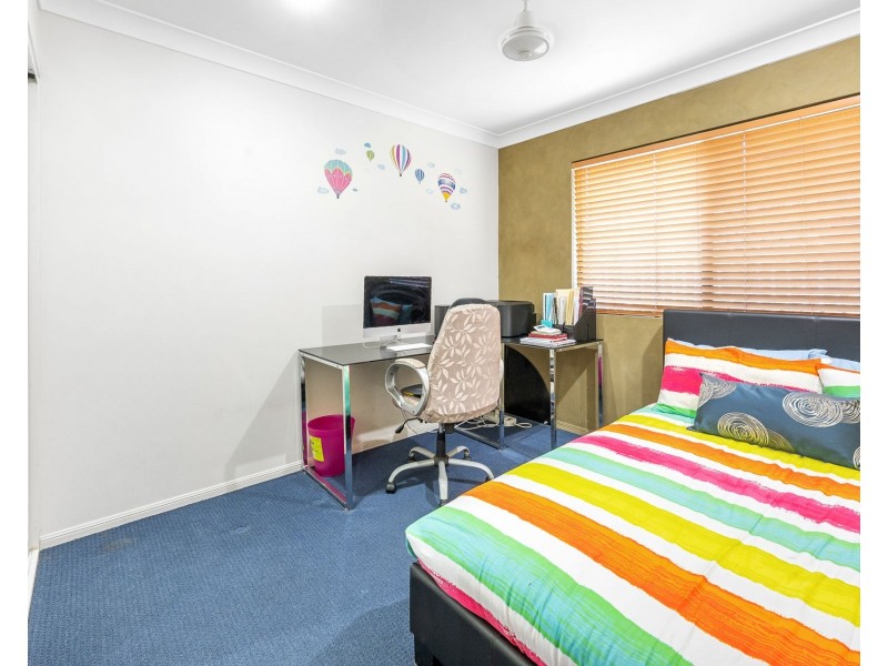 1 Bradco Avenue, Ooralea QLD 4740