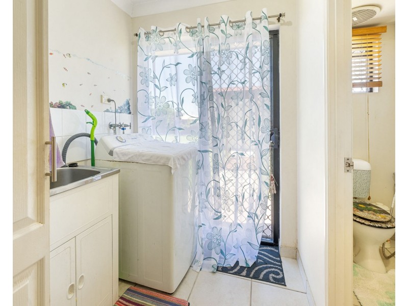1 Bradco Avenue, Ooralea QLD 4740