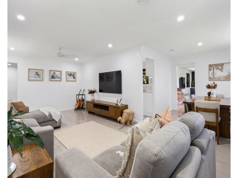 8 Bligh Court, Mount Pleasant QLD 4740