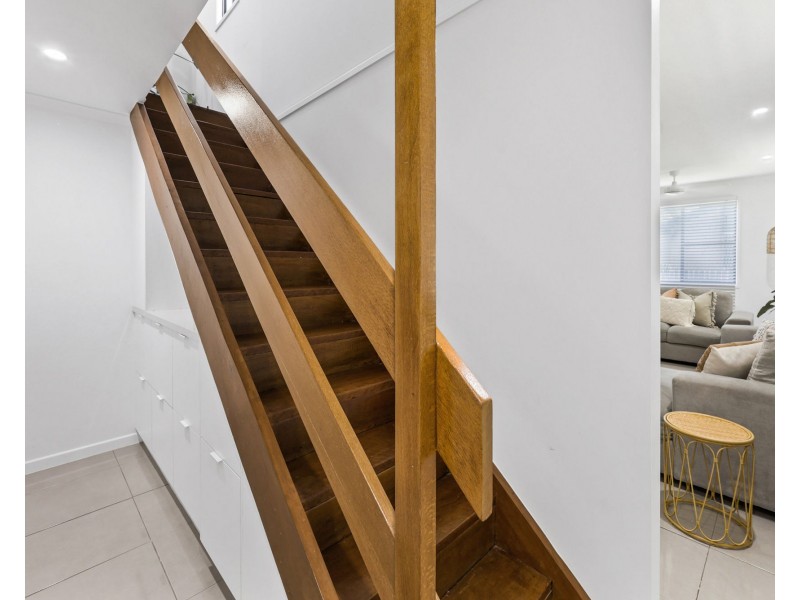 8 Bligh Court, Mount Pleasant QLD 4740