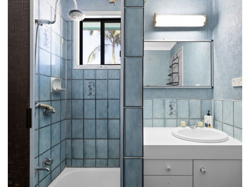 8 Bligh Court, Mount Pleasant QLD 4740