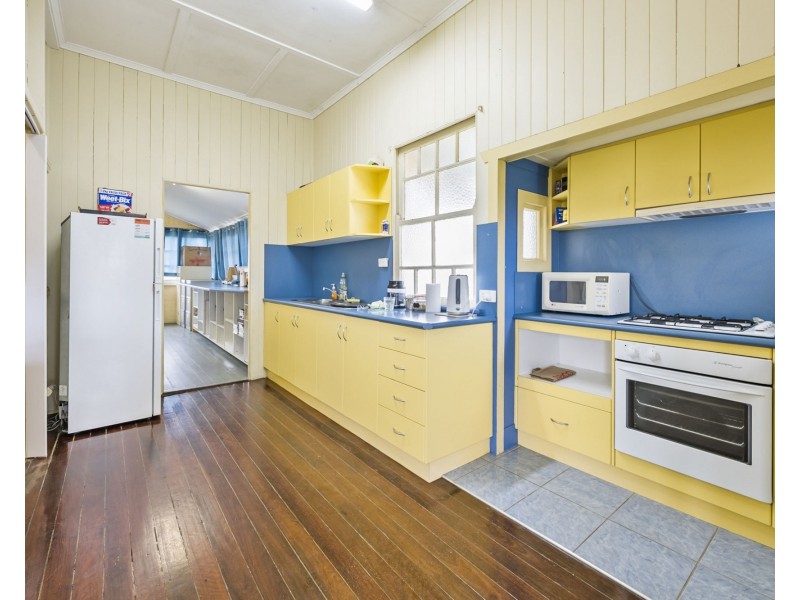 11 Keats Street, Mackay QLD 4740