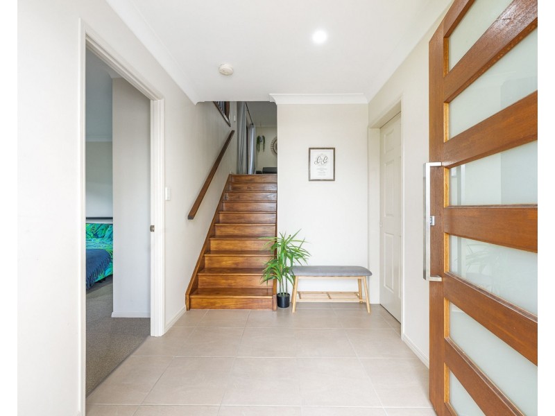 42 Shiral Drive, Beaconsfield QLD 4740