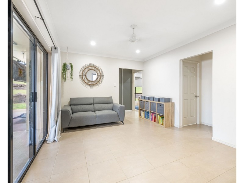 42 Shiral Drive, Beaconsfield QLD 4740
