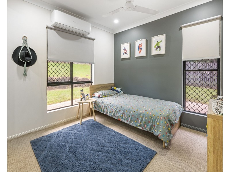 42 Shiral Drive, Beaconsfield QLD 4740
