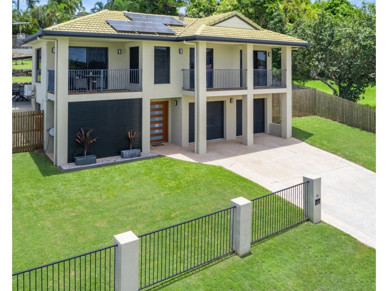 42 Shiral Drive, Beaconsfield QLD 4740