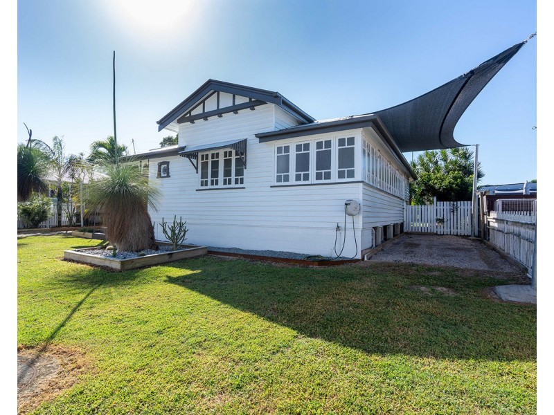 9 Kean Street, Andergrove QLD 4740
