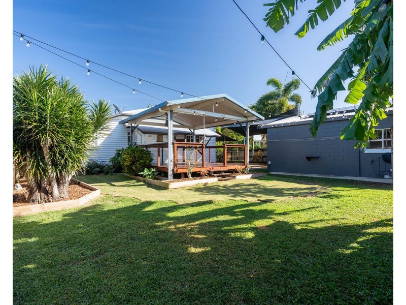 9 Kean Street, Andergrove QLD 4740