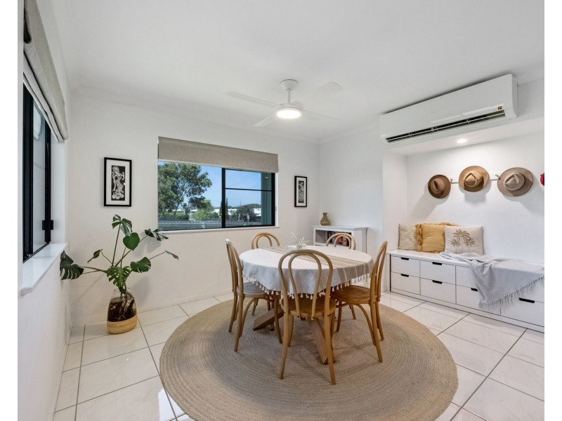 77 Montgomery Street, Rural View QLD 4740