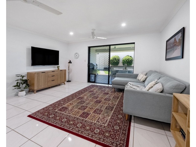 77 Montgomery Street, Rural View QLD 4740