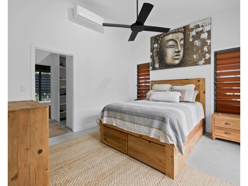 7 Peninsula Drive, Hay Point QLD 4740