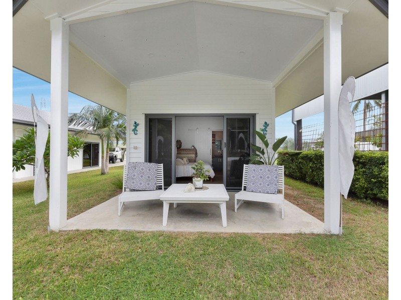 7 Peninsula Drive, Hay Point QLD 4740