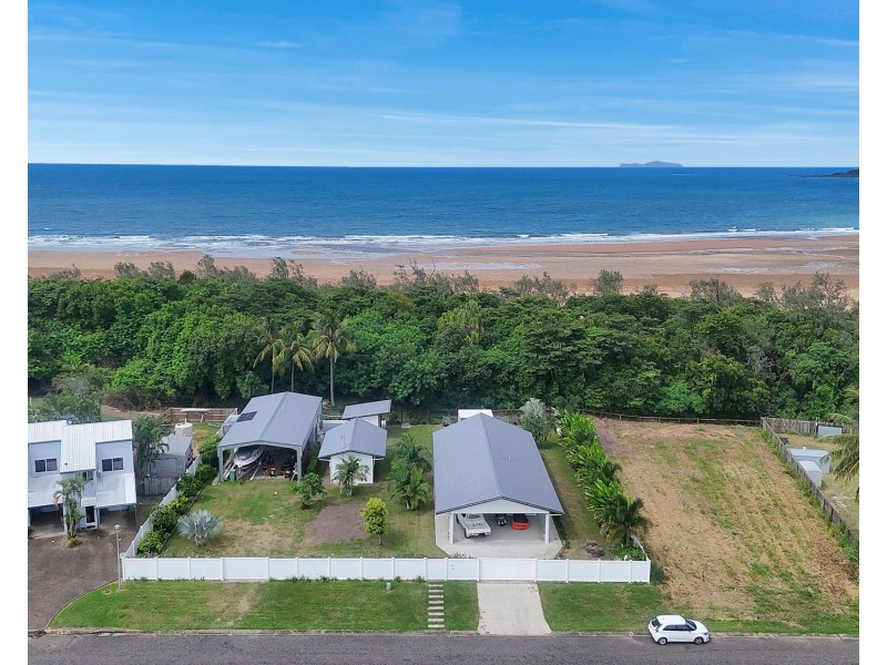 7 Peninsula Drive, Hay Point QLD 4740