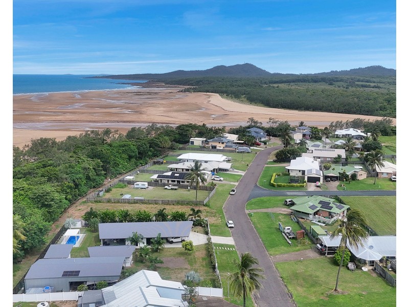 7 Peninsula Drive, Hay Point QLD 4740