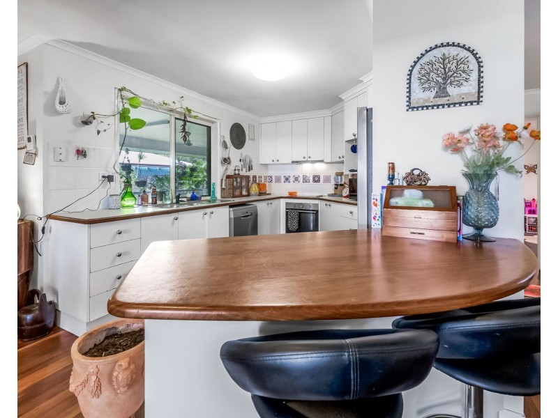 23 Kidston Avenue, Rural View QLD 4740