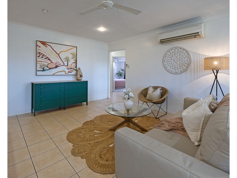 2 Avalon Drive, Rural View QLD 4740