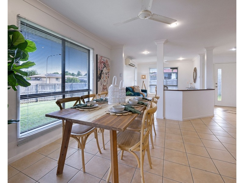 2 Avalon Drive, Rural View QLD 4740