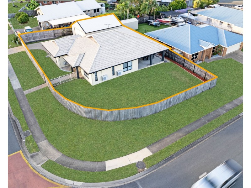 2 Avalon Drive, Rural View QLD 4740