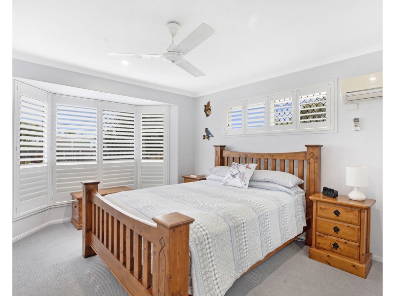 41 Schapers Road, Glenella QLD 4740