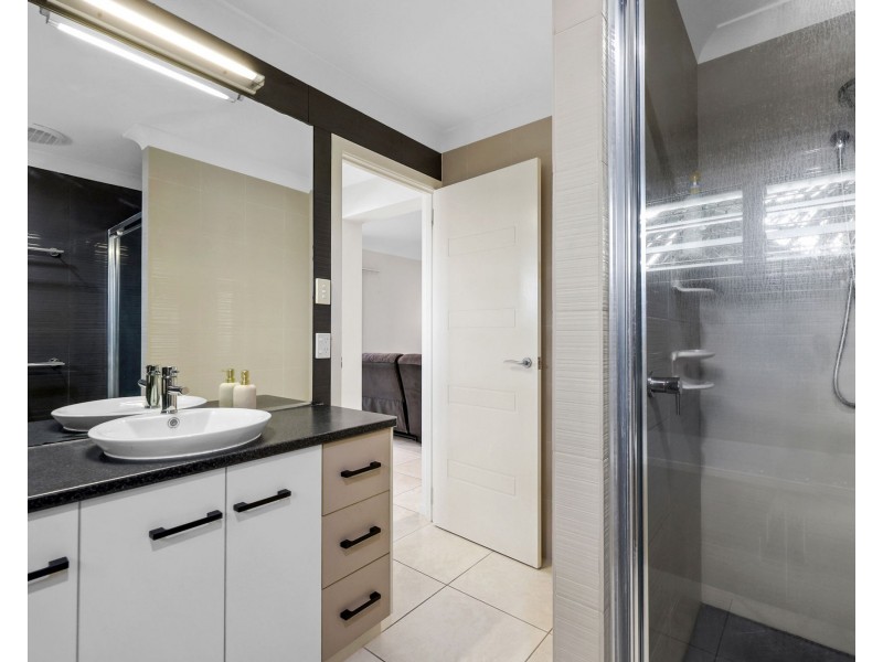 21 Wilcox Street, Eimeo QLD 4740