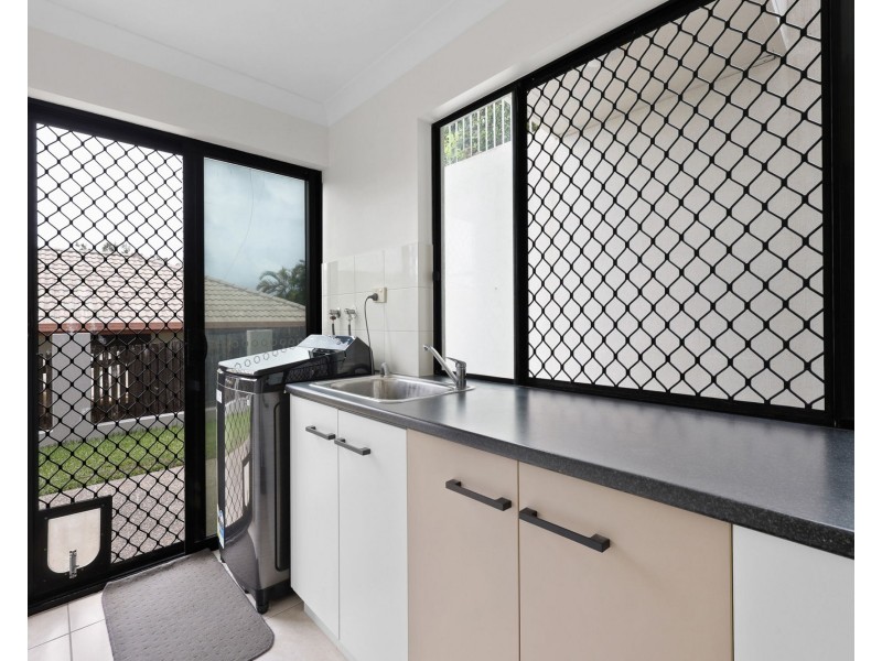 21 Wilcox Street, Eimeo QLD 4740