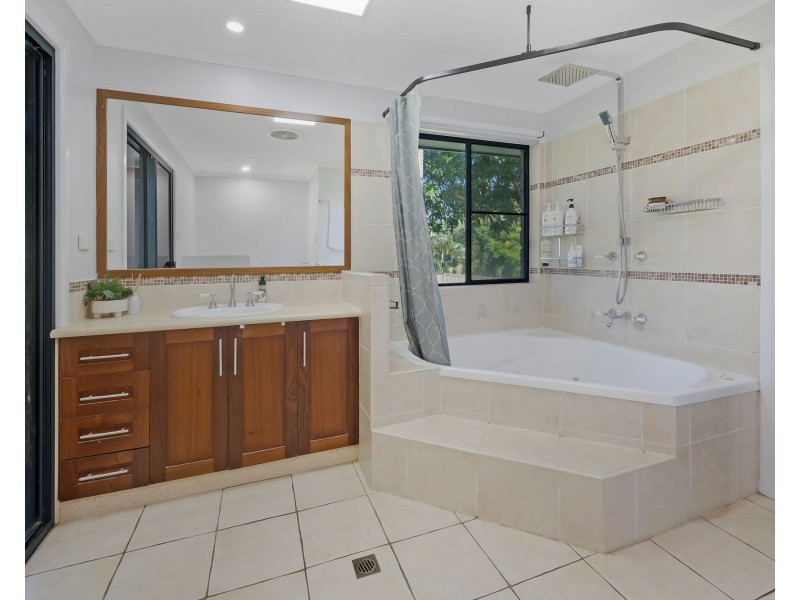 124 Haliday Bay Road, Haliday Bay QLD 4740