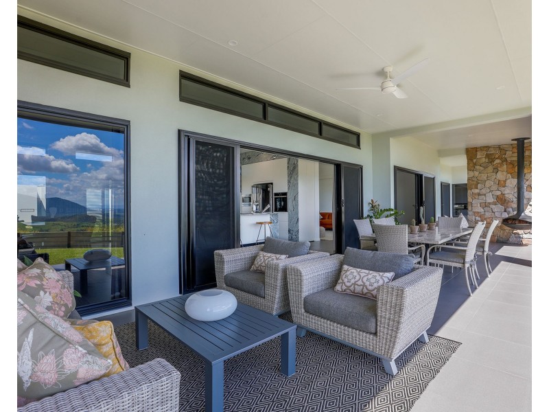 144 Ian Reddacliff Drive, The Leap QLD 4740